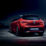 2019_Toyota_Corolla_Hatchback_04