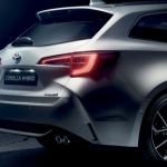 2019_Toyota_Corolla_Touring_Sports_03