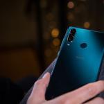 Wiko_MWC2019_View3 Pro_Lifestyle-04_HD