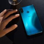 Wiko_MWC2019_View3_Lifestyle-02_LD