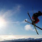 skiing