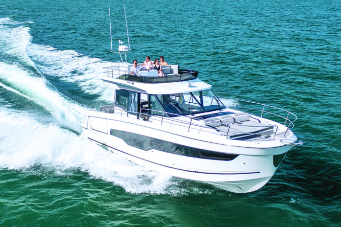 Jeanneau Merry Fisher 1295 Fly @Jeanneau