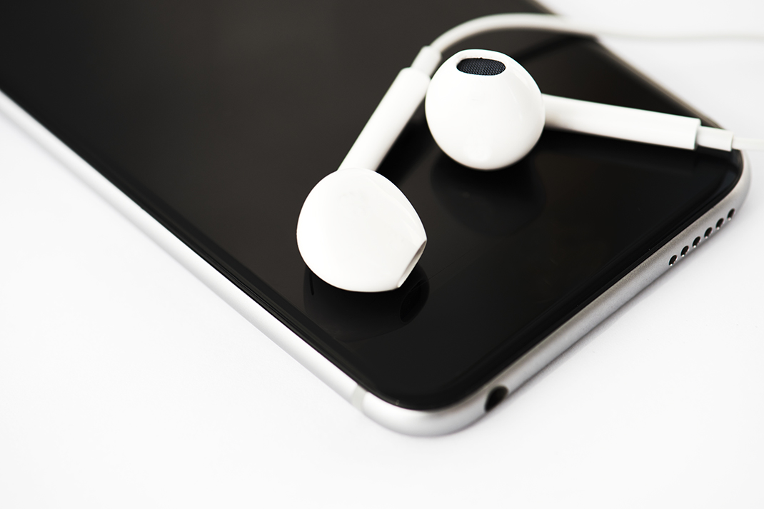 Da li kupovati telefon sa 3.5 mm priključkom za slušalice?
