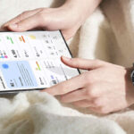 007-handson-galaxy-zfold6-silvershadow-watch-ultra-titaniumsilver