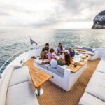 sunseeker-90-ocean-bow-lounge-00