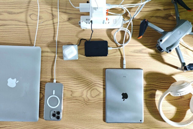 GaN putni adapter od 140 W nudi MagSafe bežično punjenje i skrivani kabl u izuzetno domišljatom dizajnu